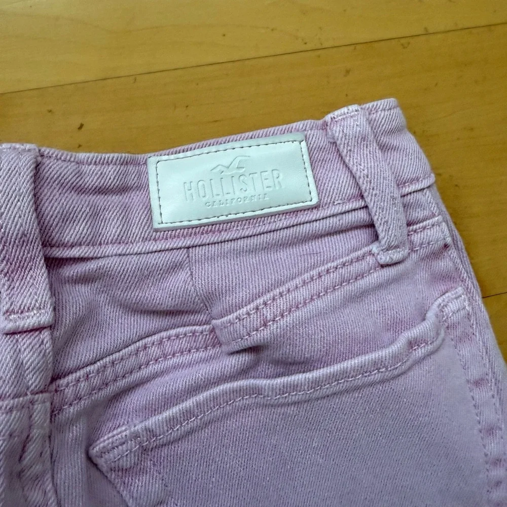 Hollister - Cute Pink Jeans - Picture 3 of 4